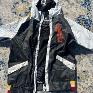 686 Men’s Snowboard Hooded Jacket Black white Full Zip Size XL